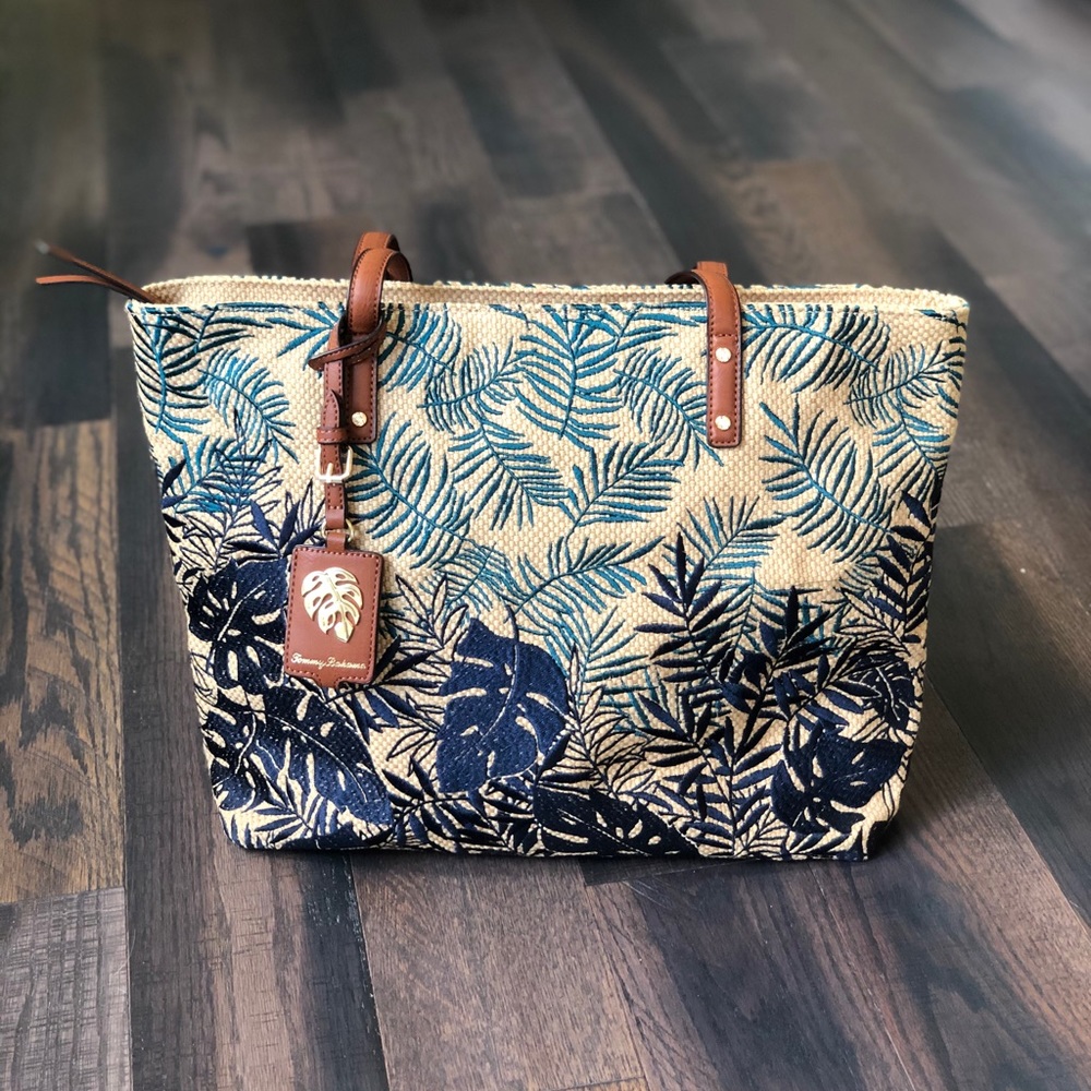 Tommy Bahama Palm Beach Tote zipper bag